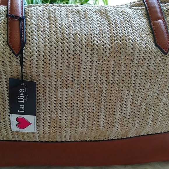 🆕 La Diva natural straw large tote bag💗 - Picture 3 of 8